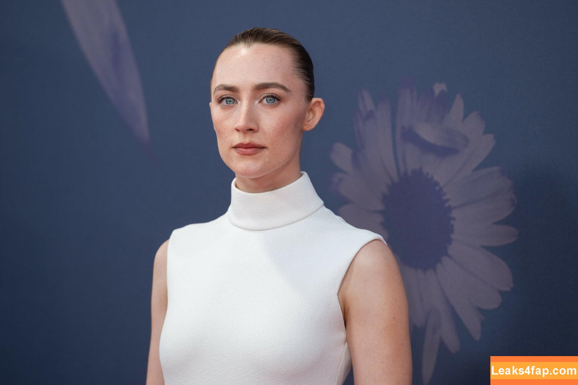 Saoirse Ronan / ronan.saoirse слитое фото фото #0325