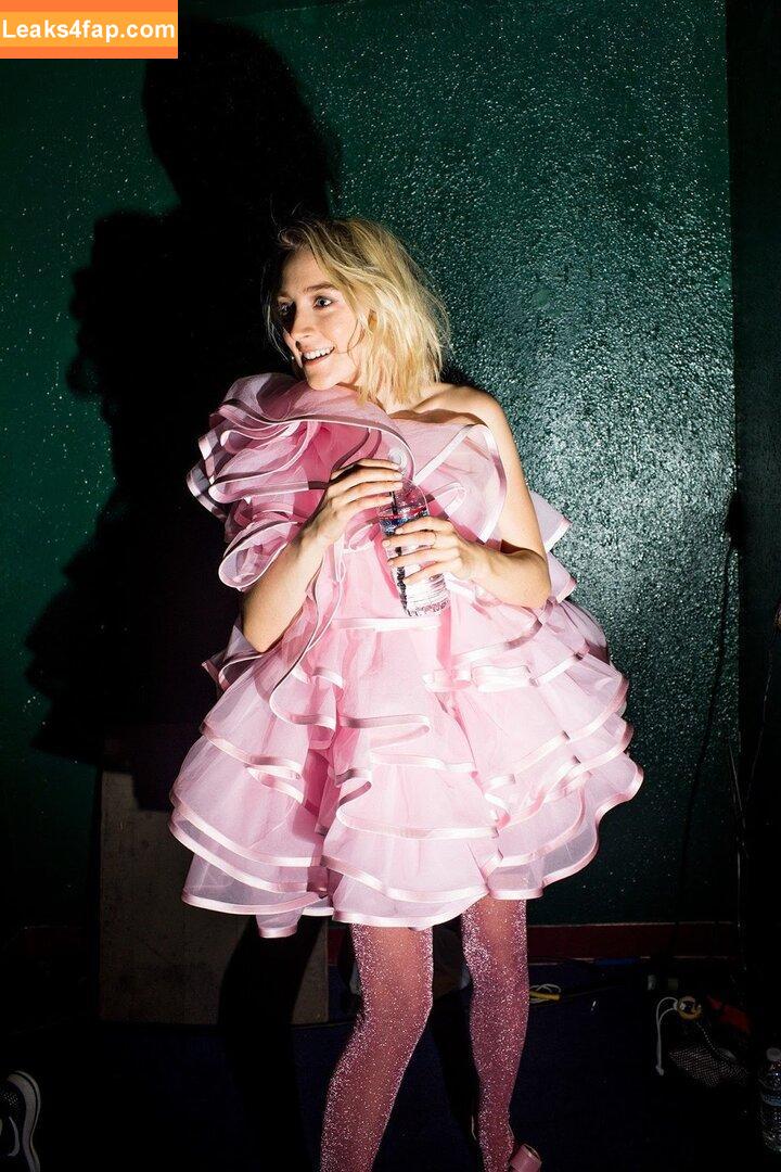 Saoirse Ronan / ronan.saoirse leaked photo photo #0452