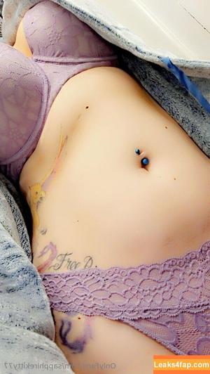 sapphirekitty77 photo #0001