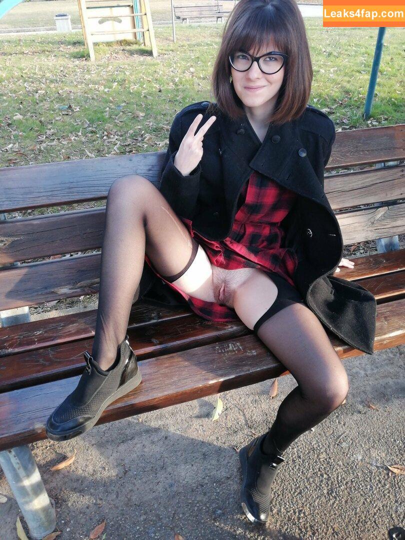 Sara Bell / SARABELOFF1C1AL / sara.bellofficial / sara_bellofficial / sarabell / sarabellofficial leaked photo photo #0041