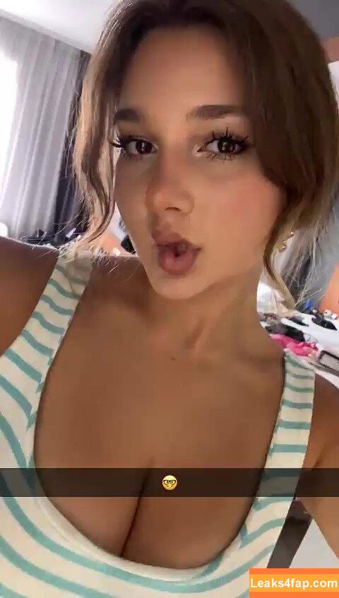 Sara Dobrik / sara.dobrik leaked photo photo #0087