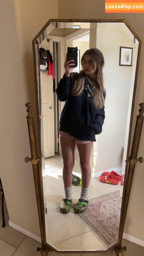 Sara Dobrik / sara.dobrik leaked photo photo #0133