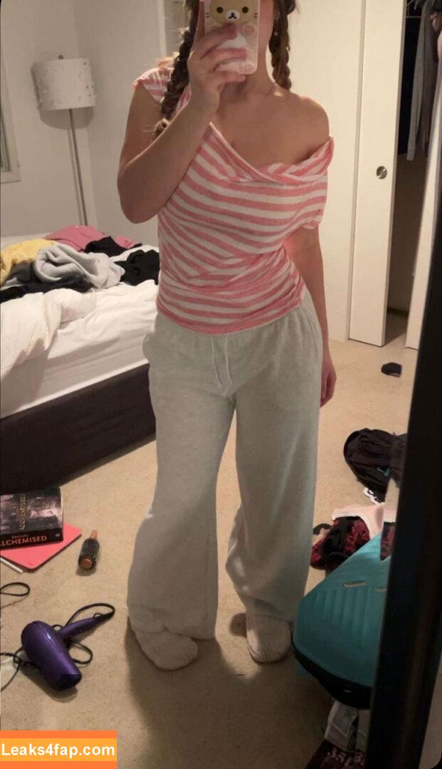 Sara Dobrik / sara.dobrik leaked photo photo #0149