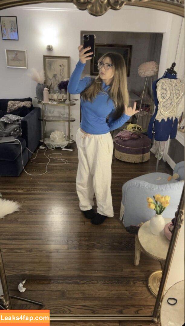 Sara Dobrik / sara.dobrik leaked photo photo #0172