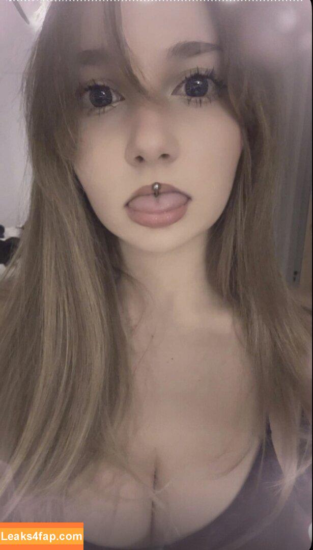 Sara Dobrik / sara.dobrik leaked photo photo #0178