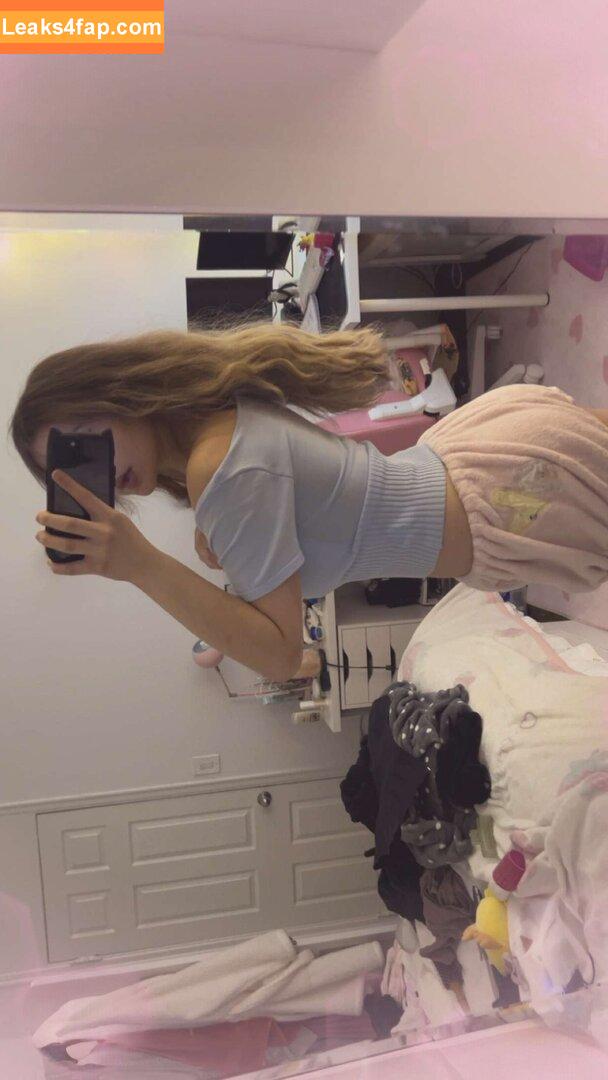 Sara Dobrik / sara.dobrik leaked photo photo #0191