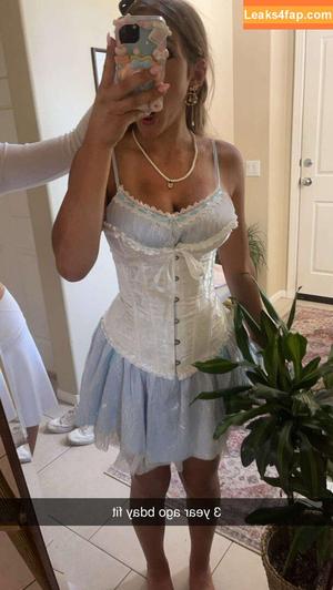 Sara Dobrik photo #0116