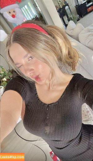 Sara Dobrik photo #0143