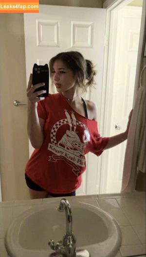 Sara Dobrik фото #0181