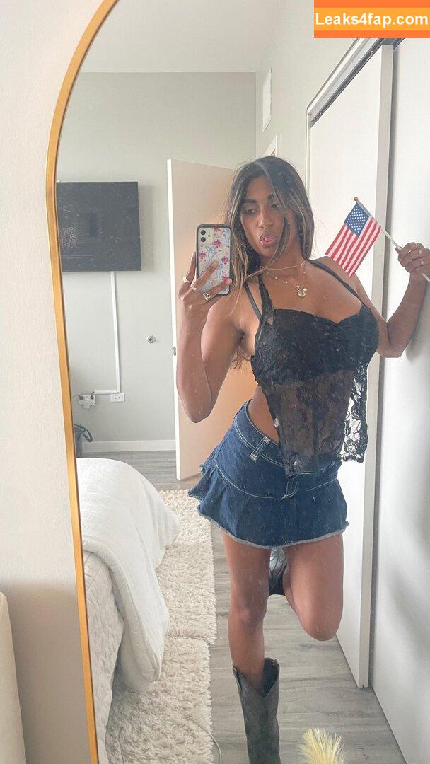 sara.kolls /  leaked photo photo #0024
