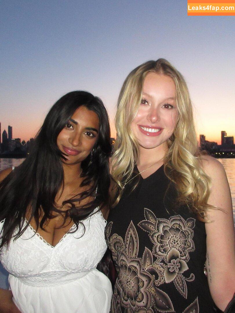 sara.kolls /  leaked photo photo #0047