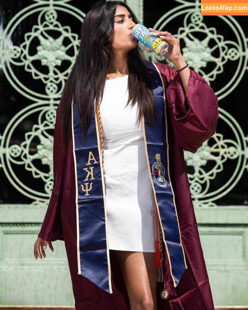 sara.kolls /  leaked photo photo #0050