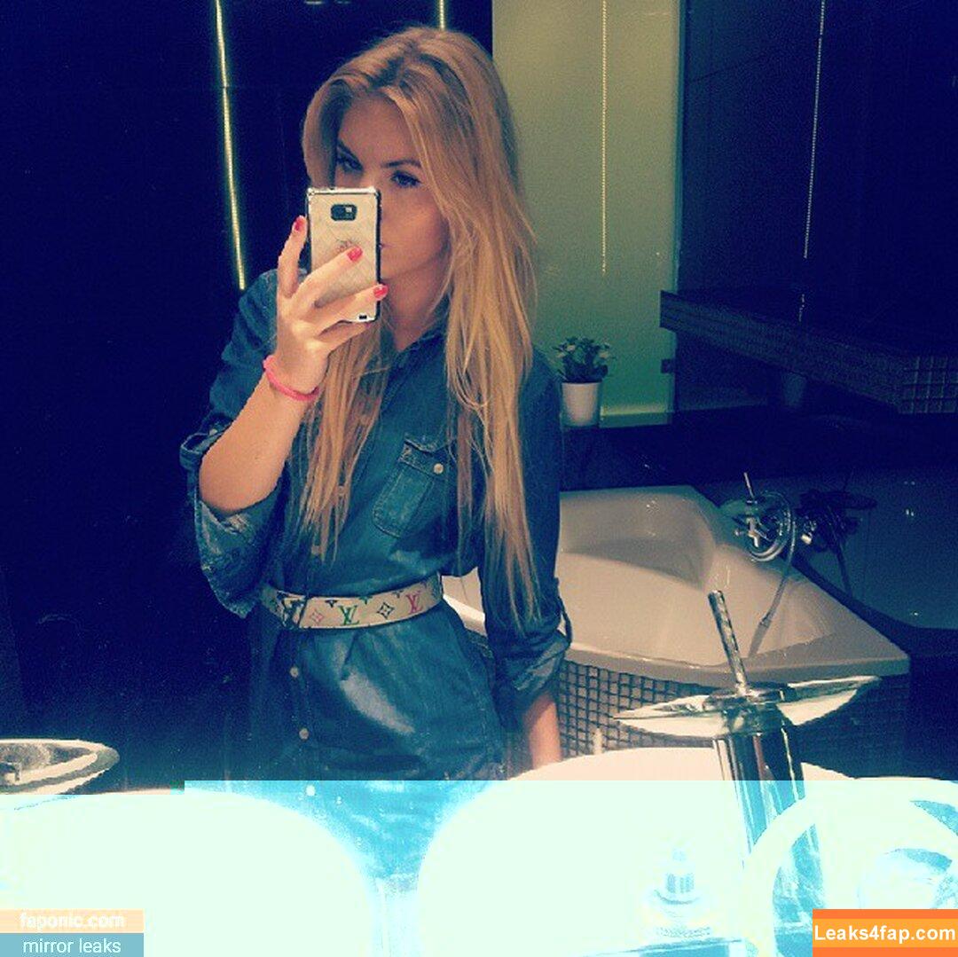 Sara Ladach / sara.ladach leaked photo photo #0094