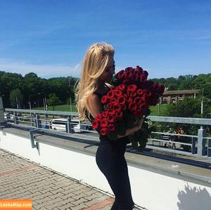 Sara Ladach photo #0026