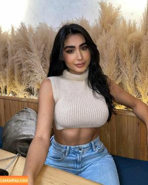 Sara Lievano фото #0085