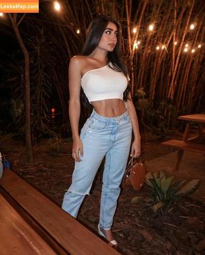 Sara Lievano photo #0191