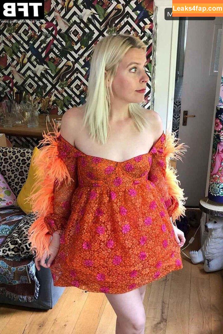Sara Pasco /  leaked photo photo #0010