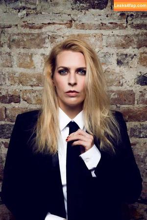 Sara Pasco photo #0007