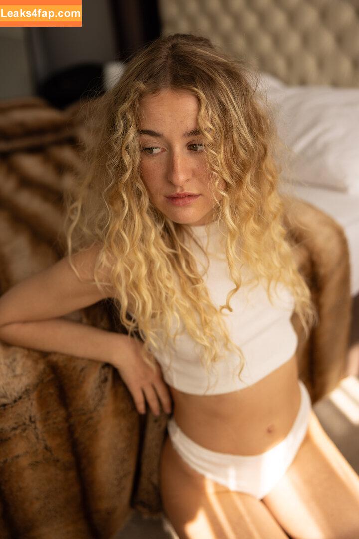 Sara russek / JonasHaid leaked photo photo #0028