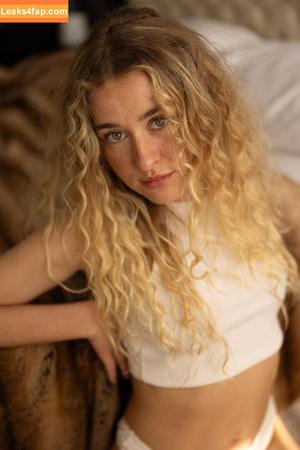 Sara russek photo #0040