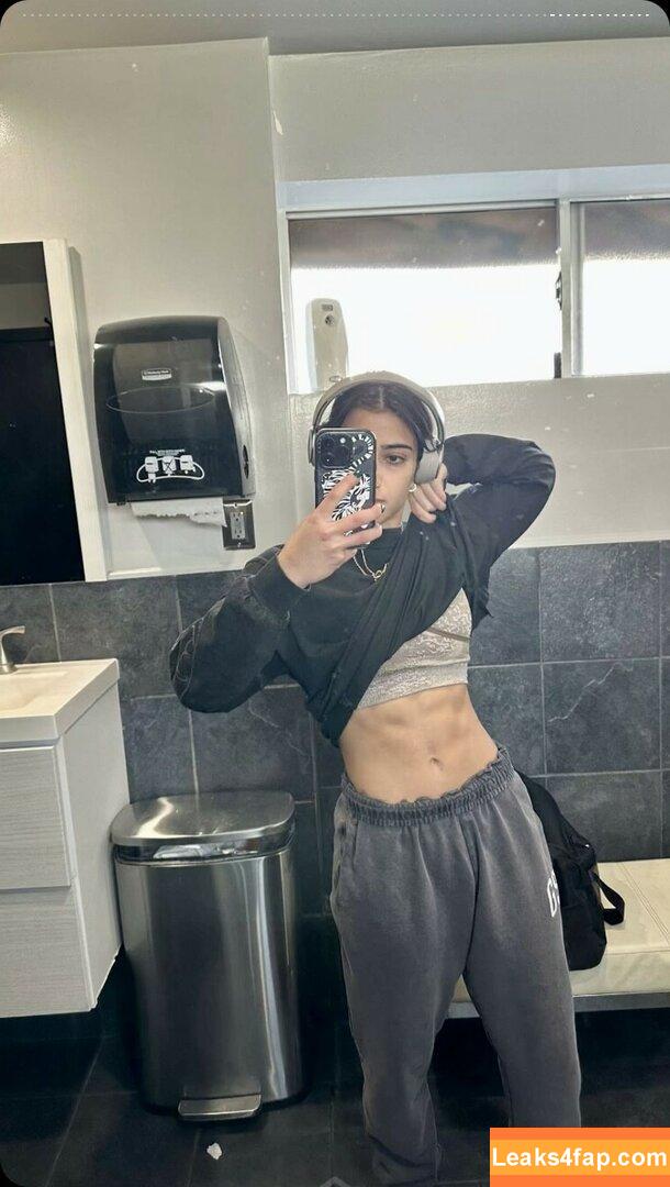 Sara Saffari / sarasaffari__ leaked photo photo #0155