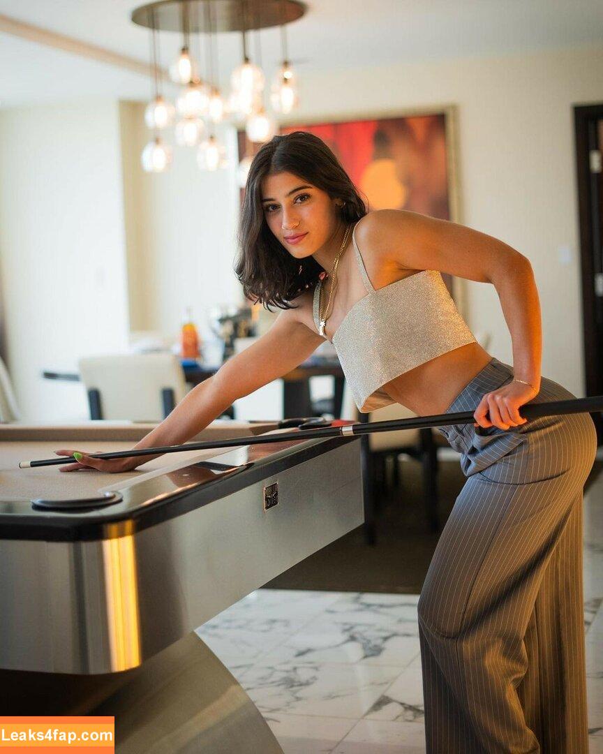 Sara Saffari / sarasaffari__ leaked photo photo #0177