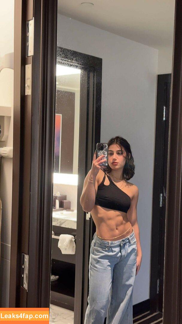 Sara Saffari / sarasaffari__ leaked photo photo #0214