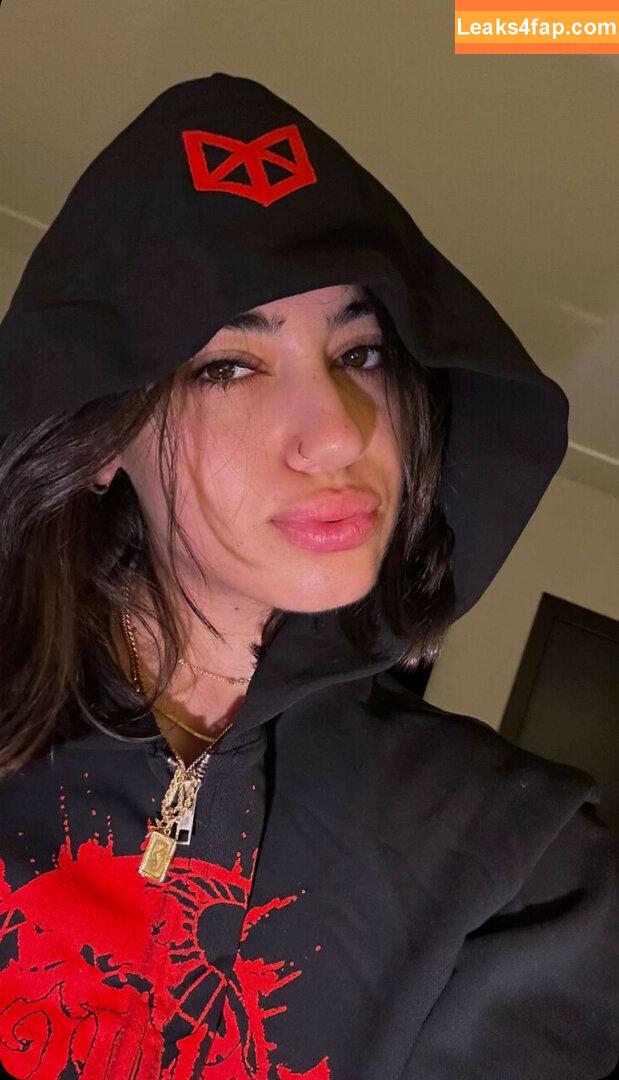 Sara Saffari / sarasaffari__ leaked photo photo #0277