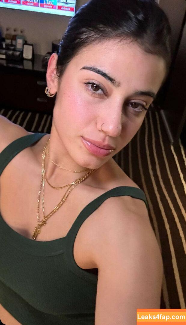 Sara Saffari / sarasaffari__ leaked photo photo #0299
