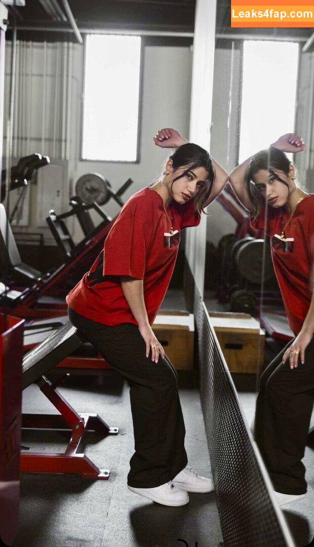 Sara Saffari / sarasaffari__ leaked photo photo #0324