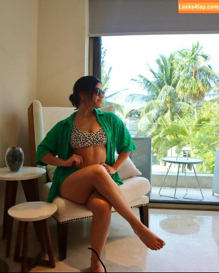 Sara Saffari / sarasaffari__ leaked photo photo #0341
