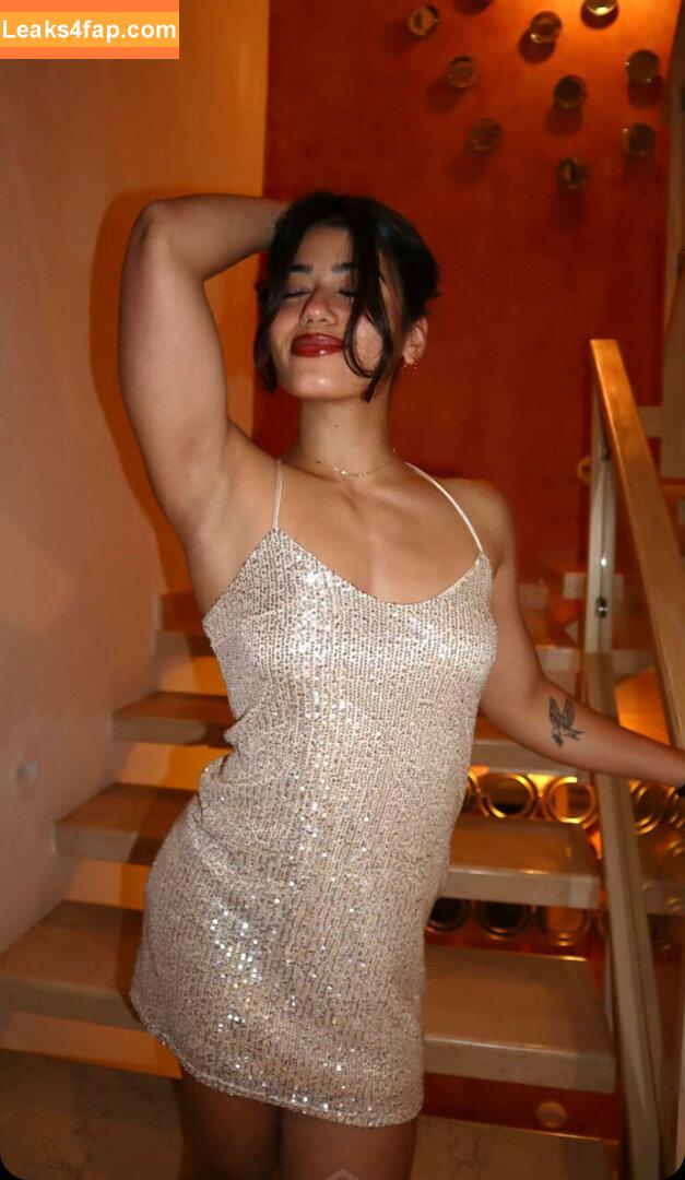 Sara Saffari / sarasaffari__ слитое фото фото #0351