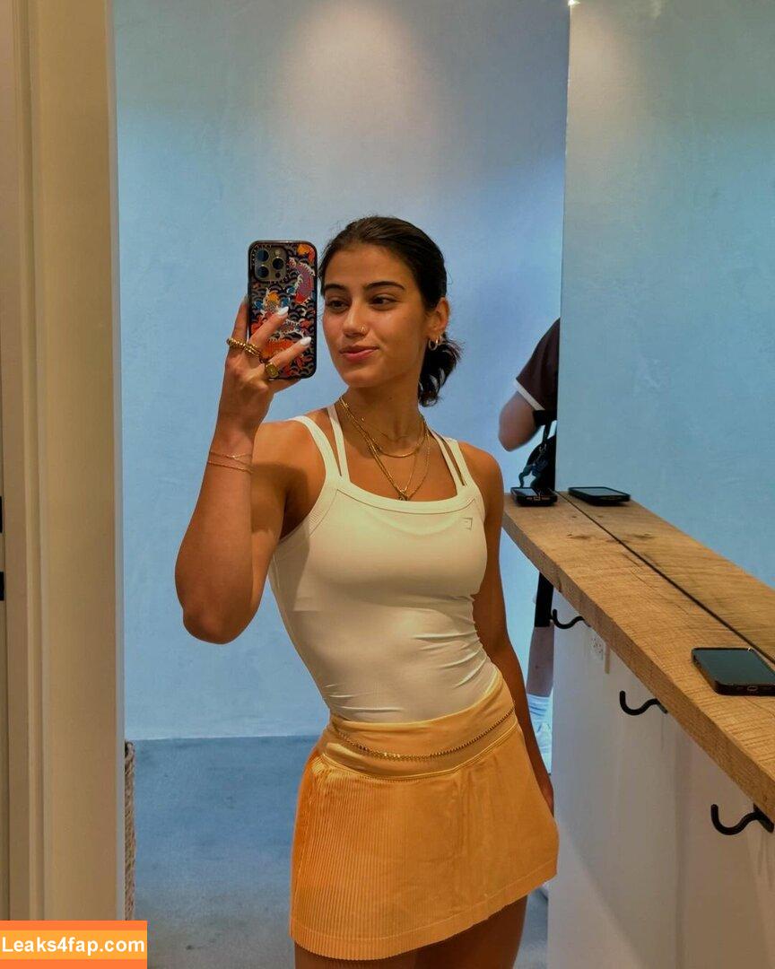 Sara Saffari / sarasaffari__ leaked photo photo #0425