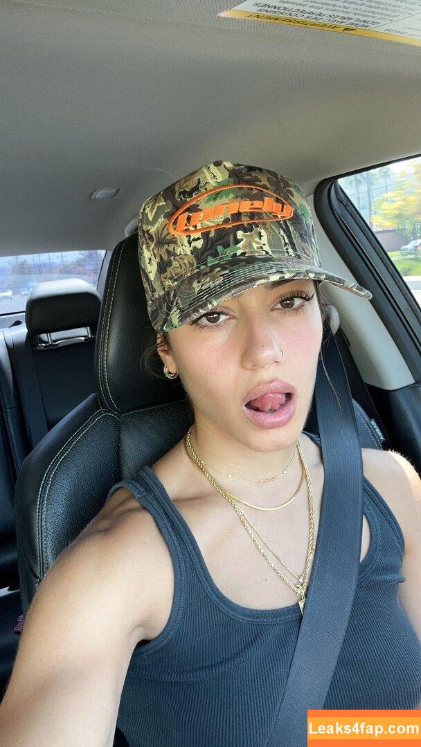 Sara Saffari / sarasaffari__ leaked photo photo #0730