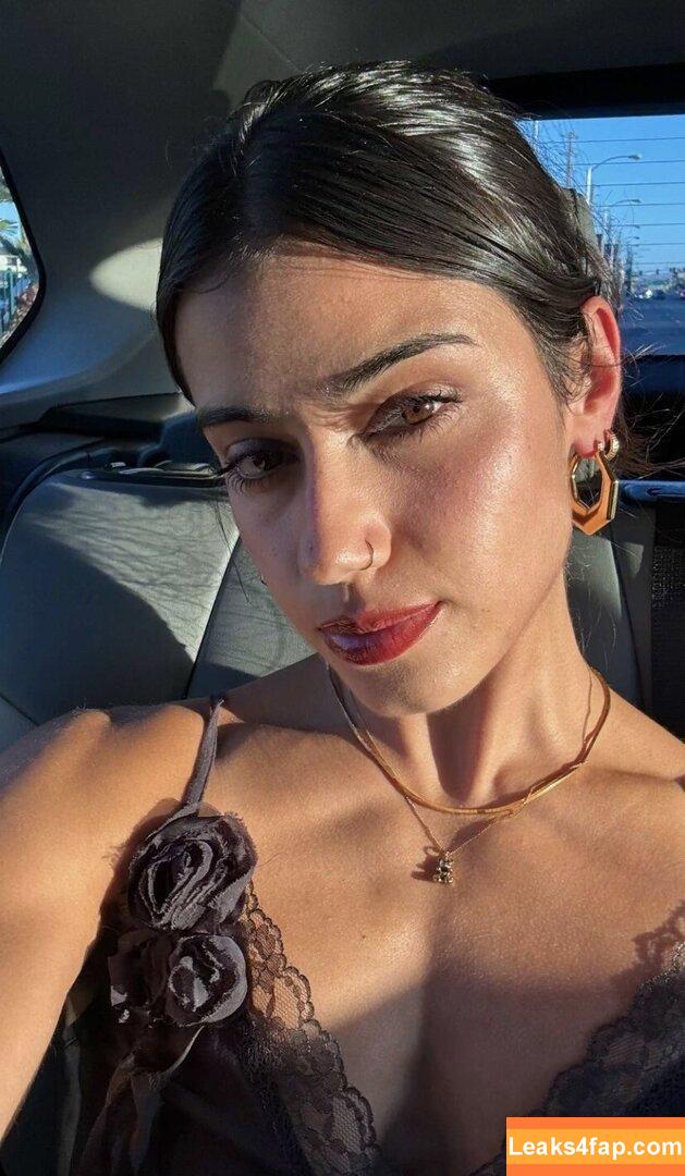 Sara Saffari / sarasaffari__ слитое фото фото #0763