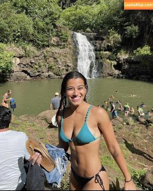 Sara Saffari photo #0004