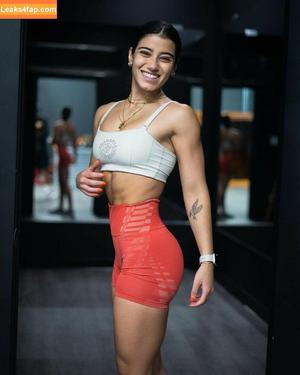 Sara Saffari photo #0108