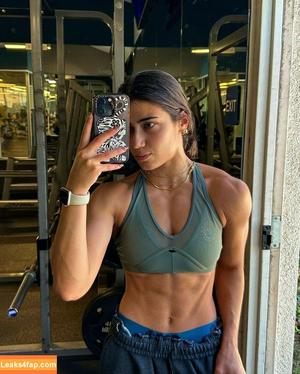 Sara Saffari photo #0149