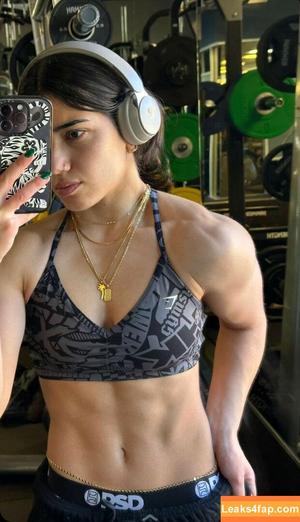 Sara Saffari photo #0203