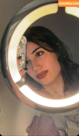 Sara Saffari photo #0222