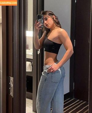 Sara Saffari photo #0226