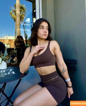 Sara Saffari photo #0310