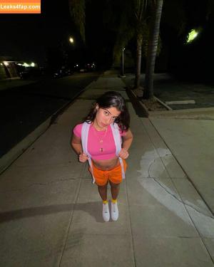 Sara Saffari photo #0468