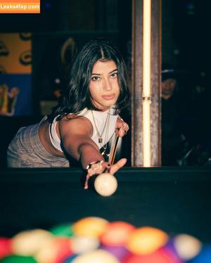 Sara Saffari photo #0519