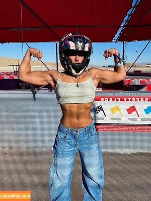 Sara Saffari photo #0753