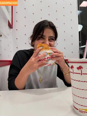 Sara Saffari photo #0772