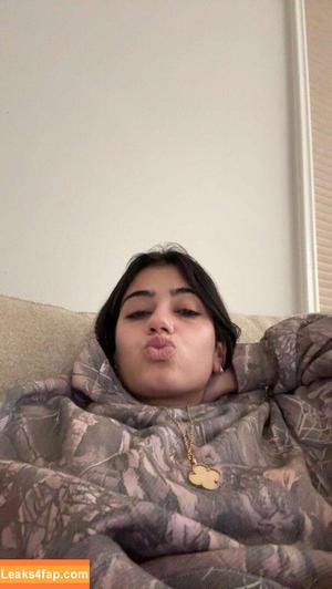 Sara Saffari photo #0809