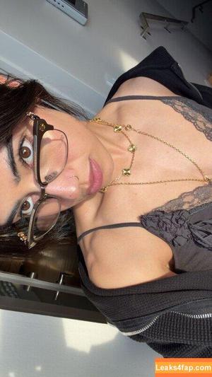 Sara Saffari photo #0897