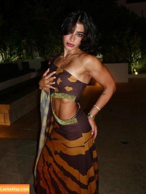 Sara Saffari photo #0906