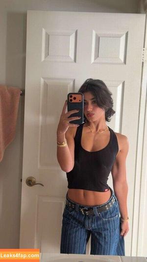 Sara Saffari photo #0965